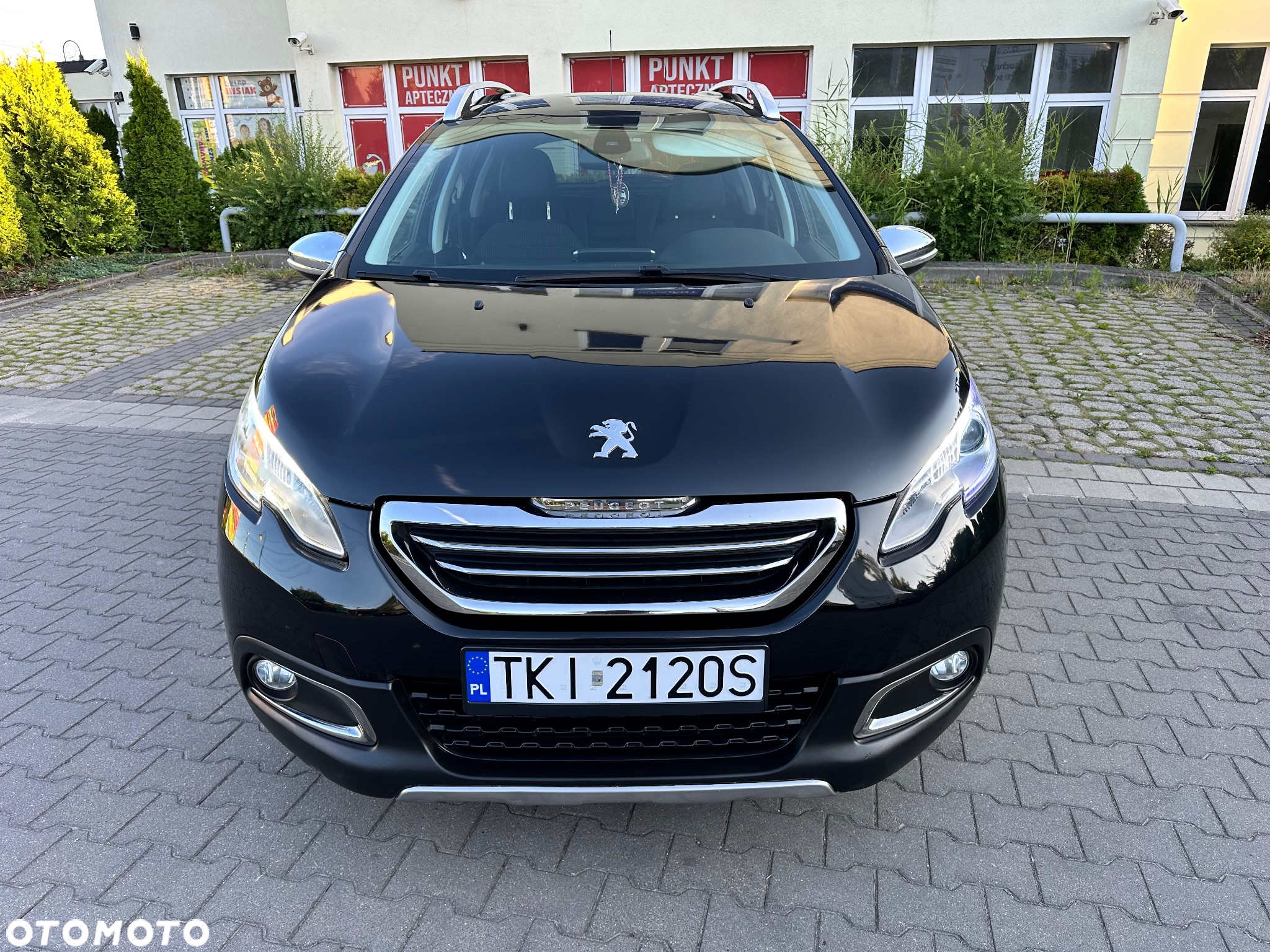 Peugeot 2008 1.6 e-HDi Allure S&S - 2