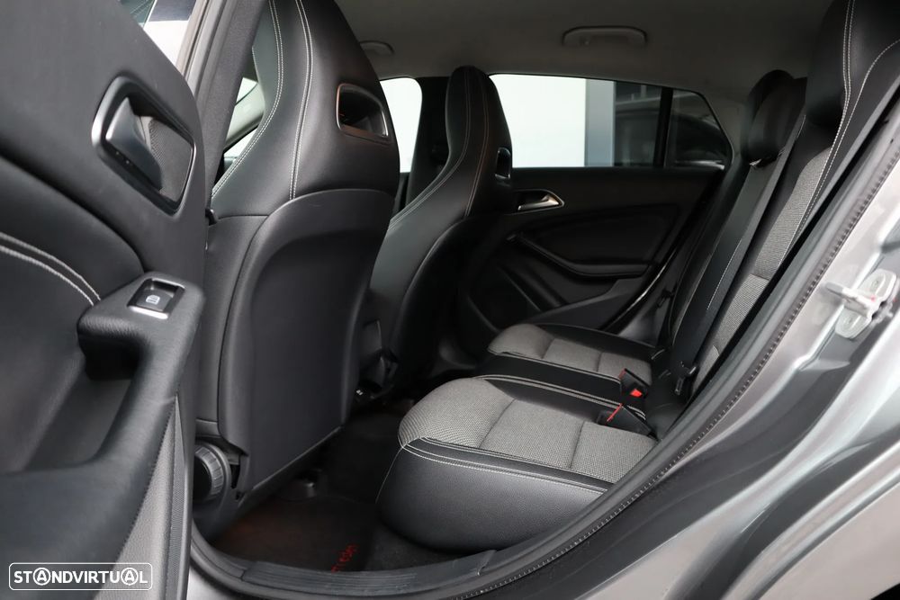 Mercedes-Benz CLA 180 d BlueEFFICIENCY Edition - 8