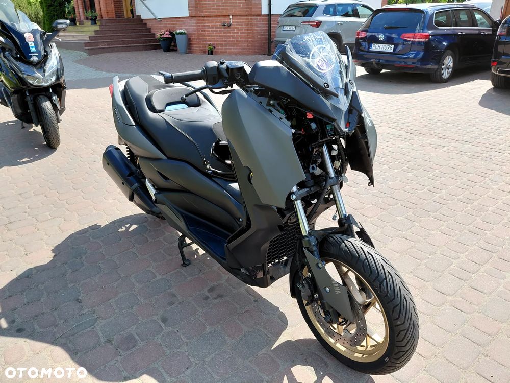 Yamaha X-max - 7