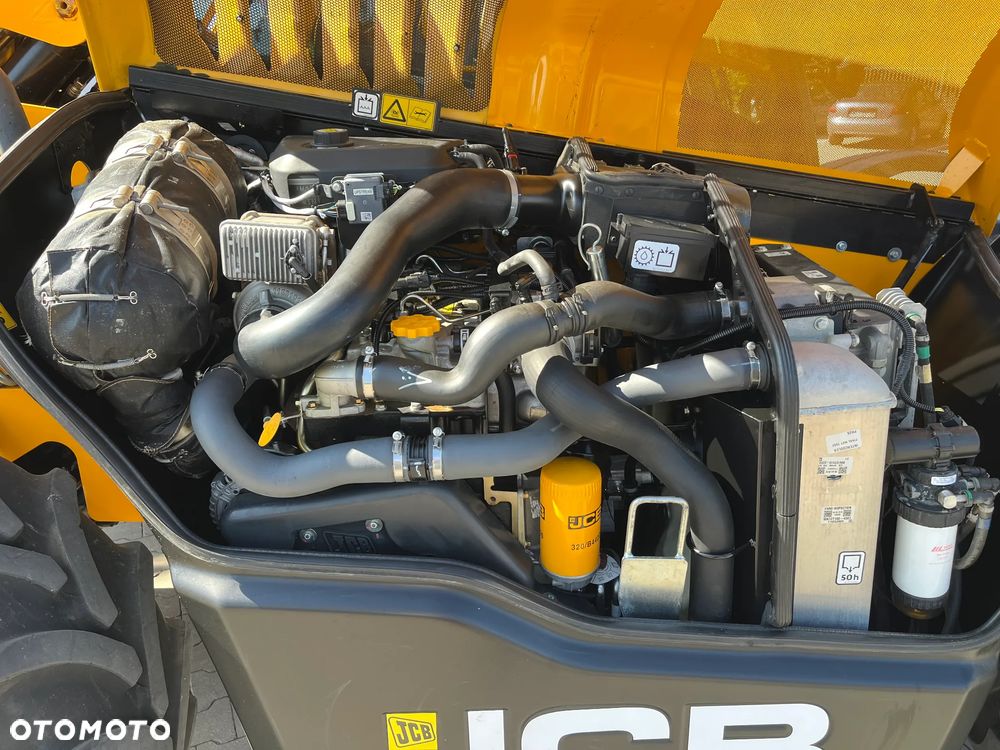 JCB 538-60 AGRISUPER - 13