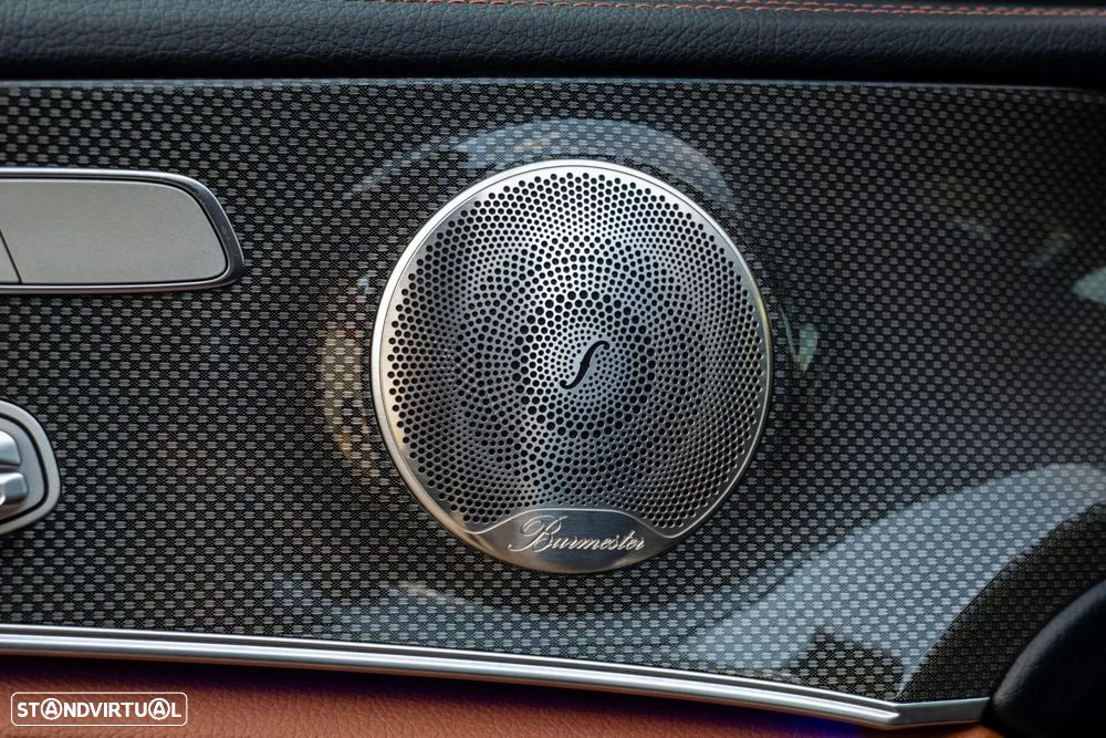Mercedes-Benz E 300 de 4Matic T 9G-TRONIC AMG Line - 27