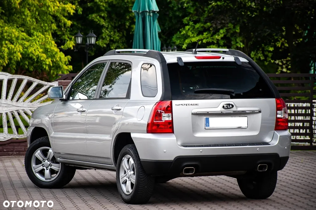 Kia Sportage 2.0 Tour - 18