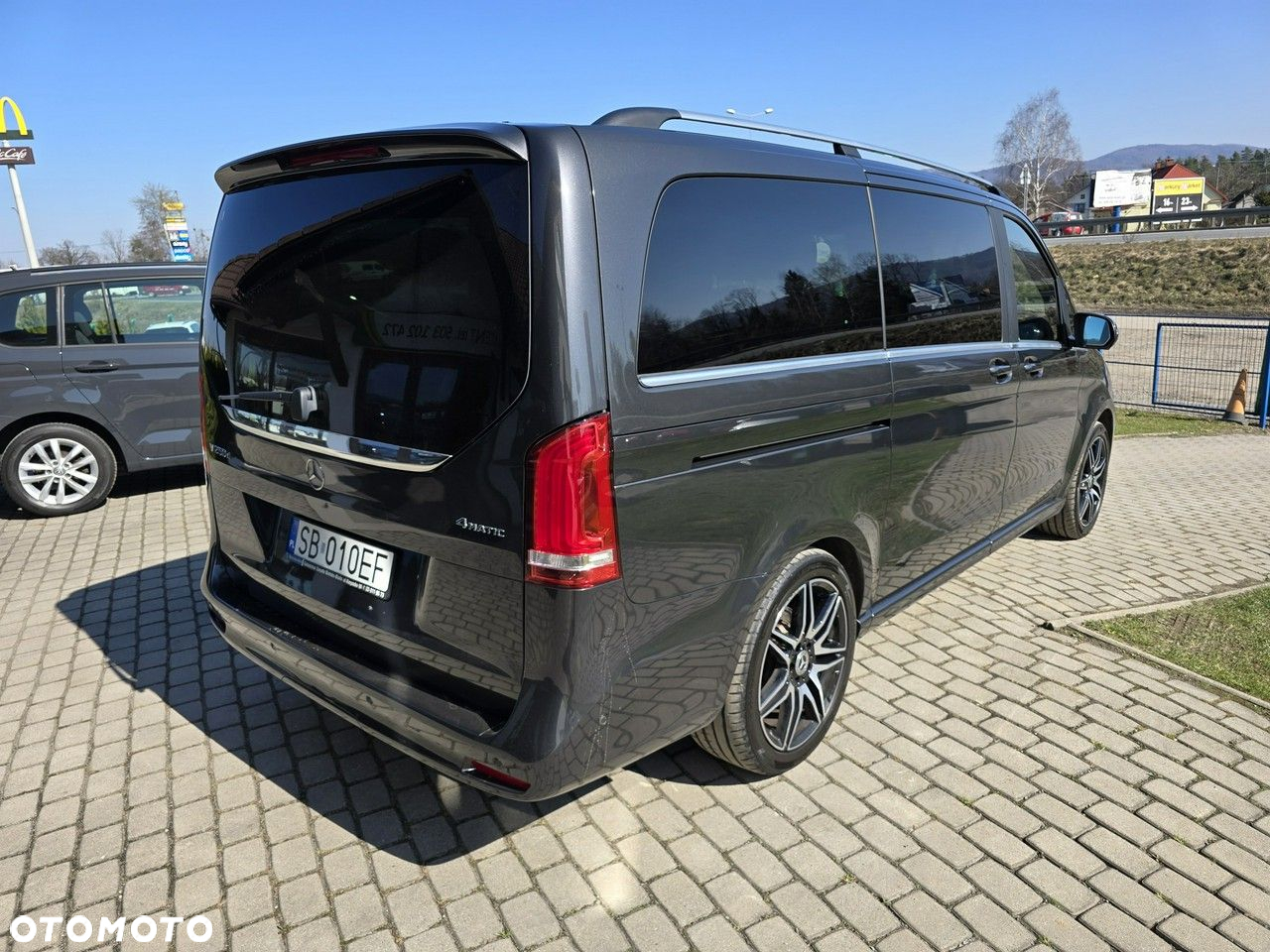 Mercedes-Benz Klasa V - 7