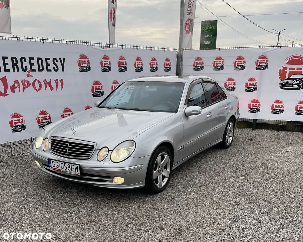 Mercedes-Benz Klasa E 500 Avantgarde Sport Edition - 14