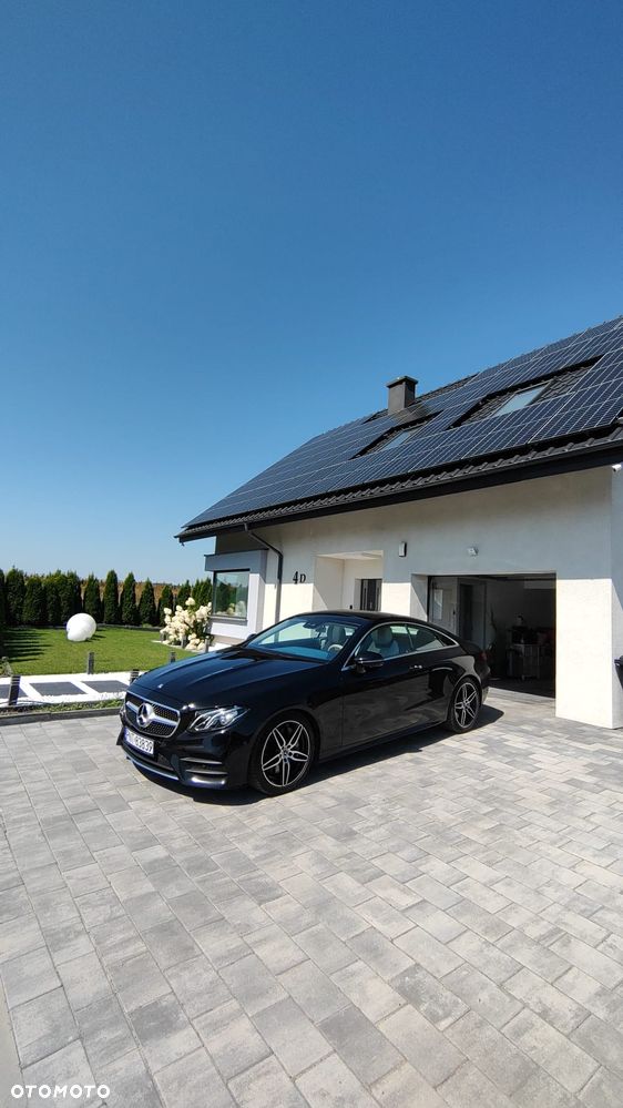 Mercedes-Benz Klasa E 400 4-Matic 9G-TRONIC - 2