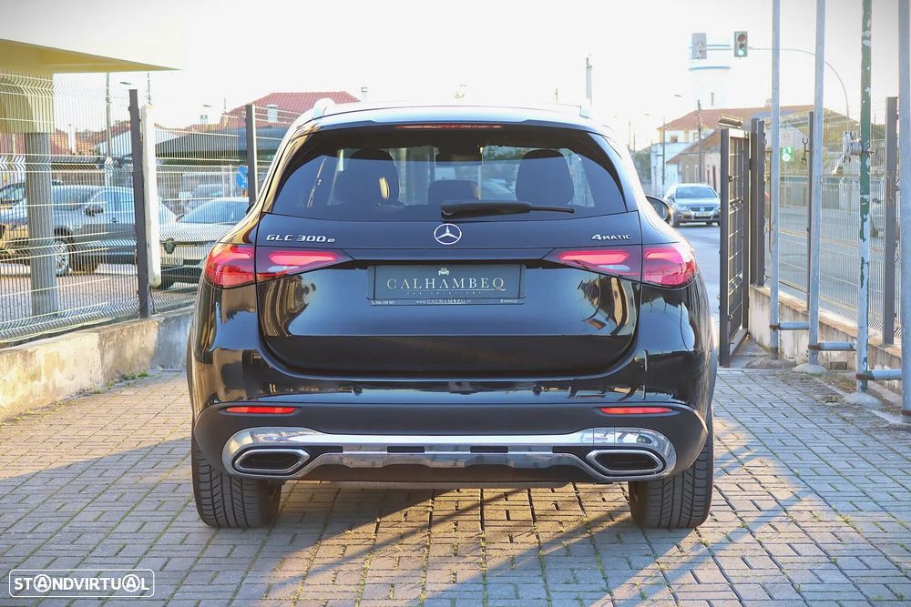 Mercedes-Benz GLC 300 e 4Matic 9G-TRONIC Avantgarde Advanced - 11