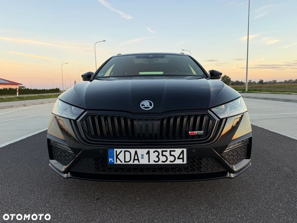 Skoda Octavia 2.0 TDI RS DSG - 2