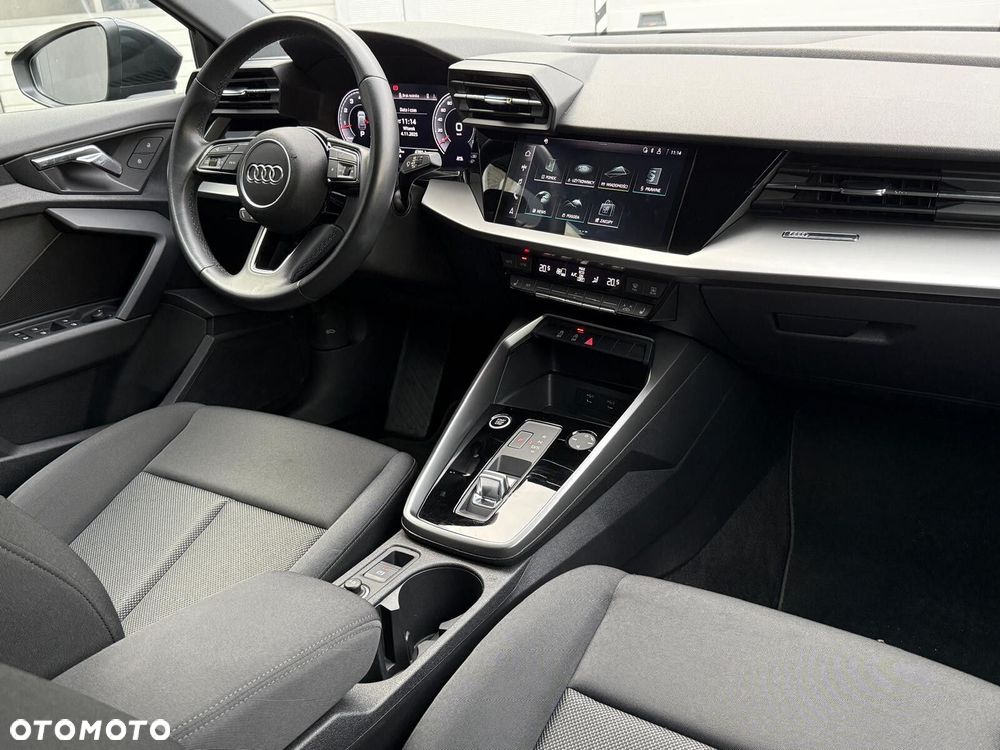 Audi A3 Sportback - 13