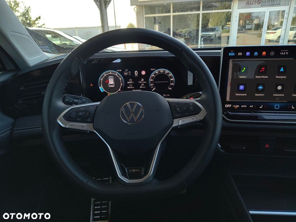 Volkswagen Tiguan - 23