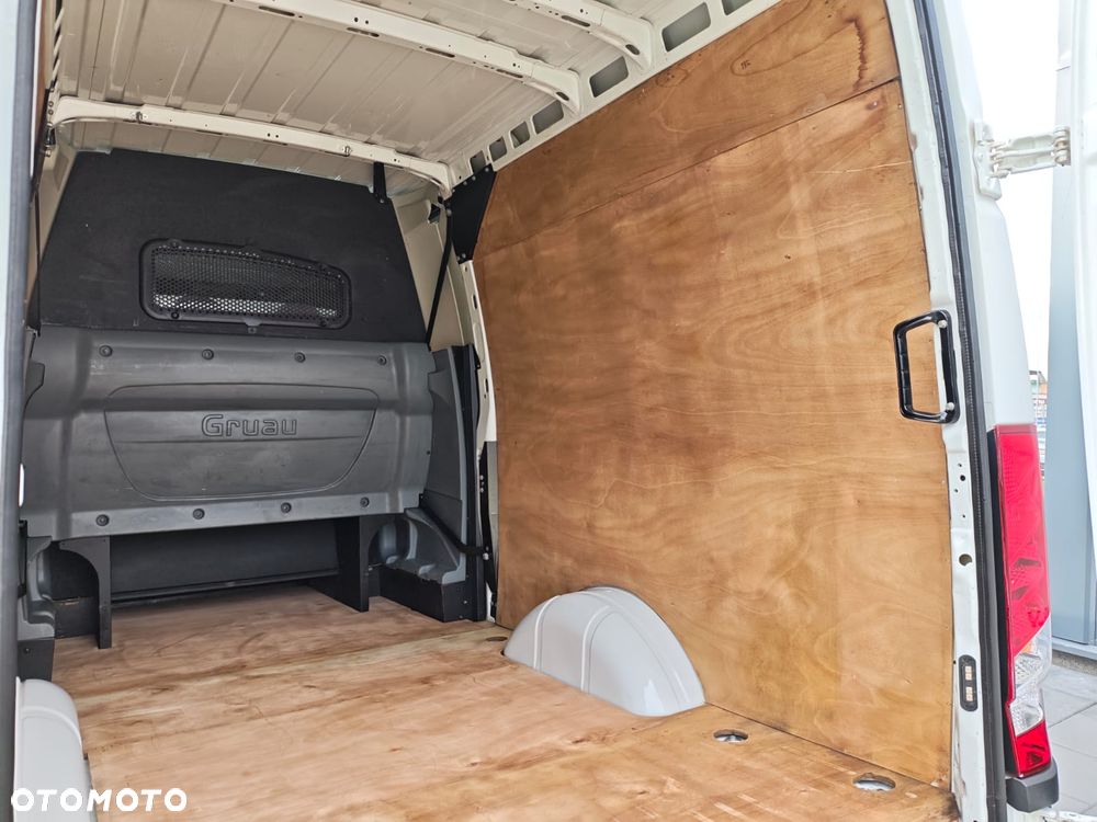 Iveco 35S18 L3H2 3.0 180KM 6-CIO OSOBOWY - 21
