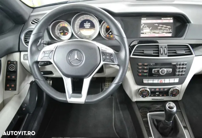 Mercedes-Benz C 220 CDI DPF Avantgarde - 2