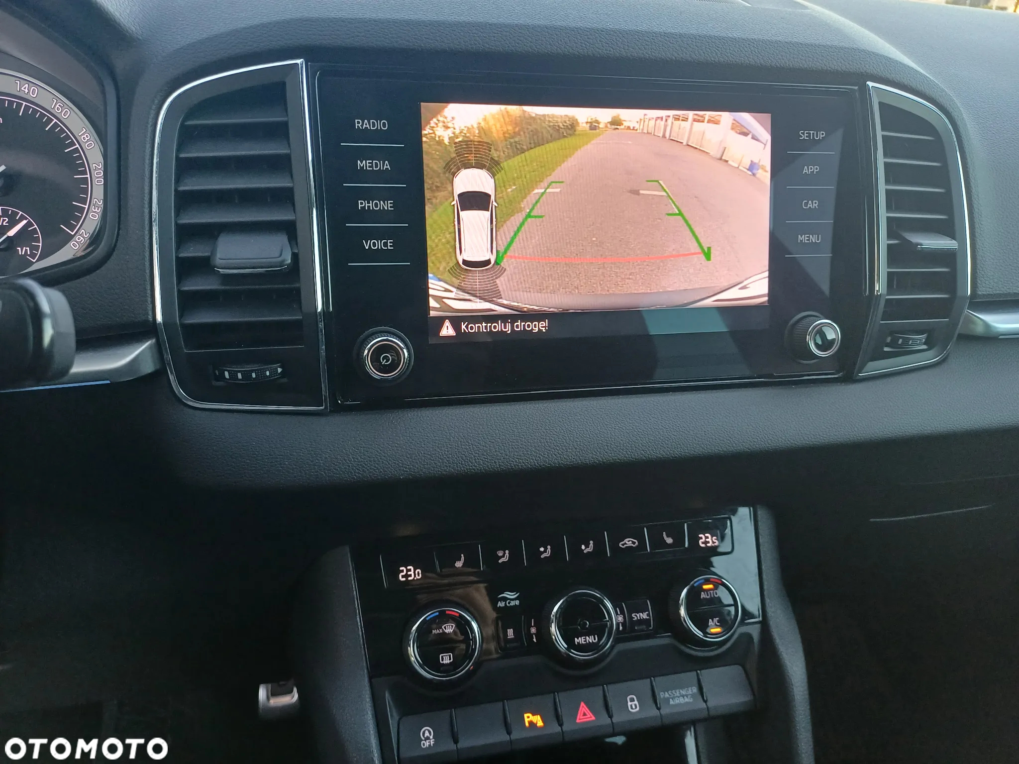 Skoda Karoq - 18