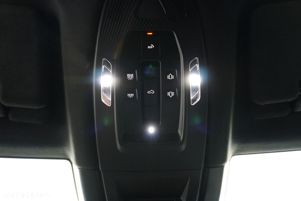 Porsche Cayenne - 19