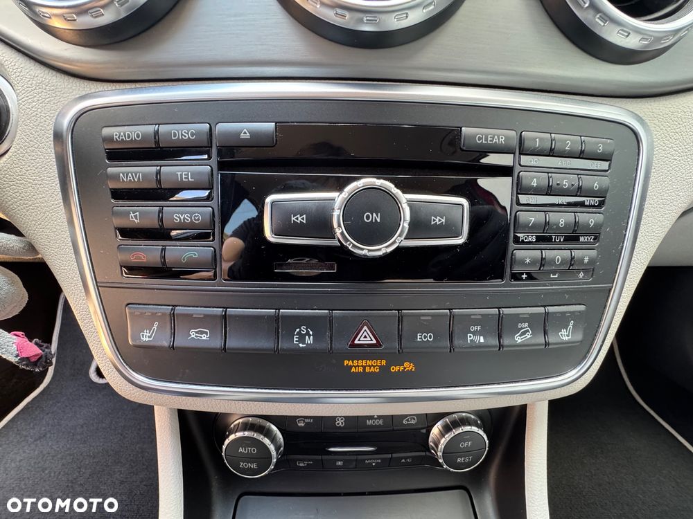 Mercedes-Benz GLA 250 4-Matic - 19