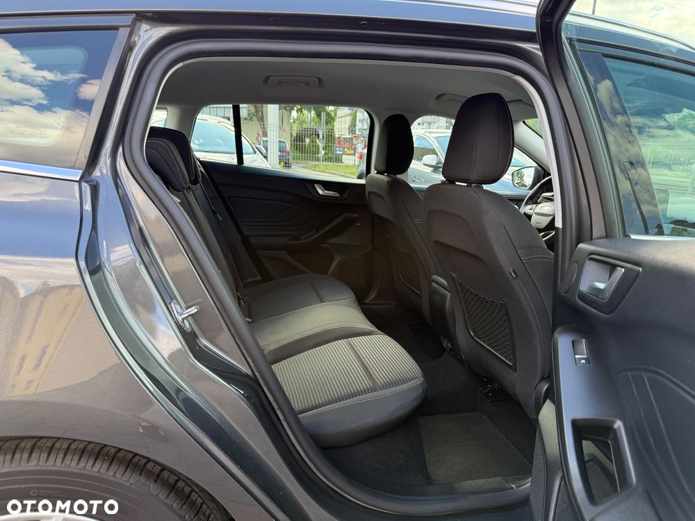 Ford Focus 1.5 EcoBlue Titanium - 25