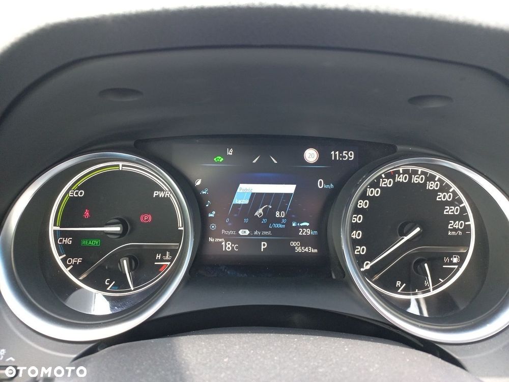 Toyota Camry 2.5 Hybrid Comfort CVT - 18