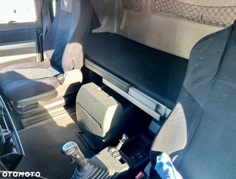 MAN TGX 18.440 XLX MANUAL SPOJLERY KLIMA WEBASTO LODÓWKA 2xALUTANK 2011r EURO 5 825000km - 8