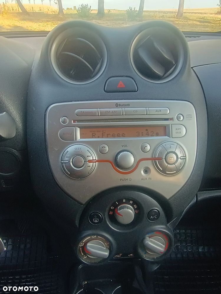 Nissan Micra 1.2 Visia AC/CD - 11