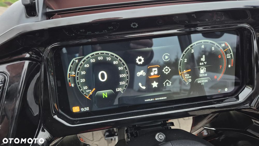 Harley-Davidson Touring Road Glide - 20