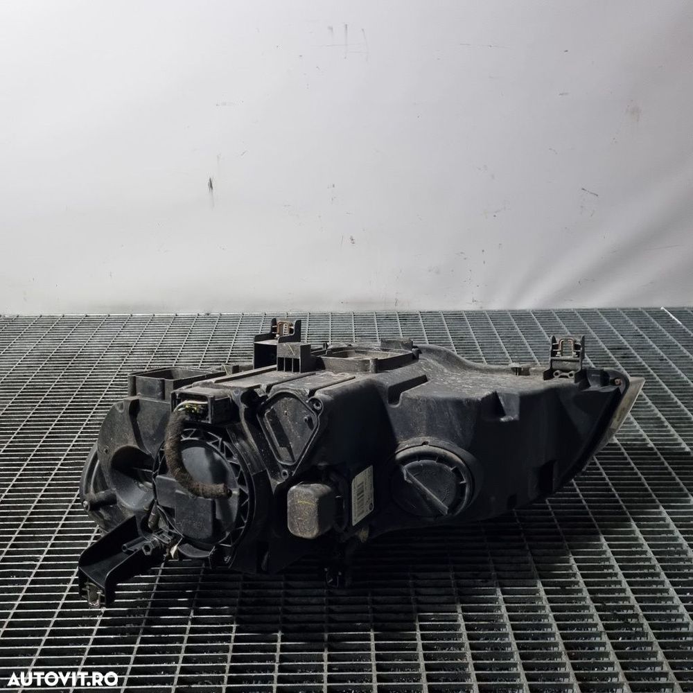 Far Dreapta BMW X5 E70 2007 - 2010 SUV 4 Usi (1333) Xenon - 3