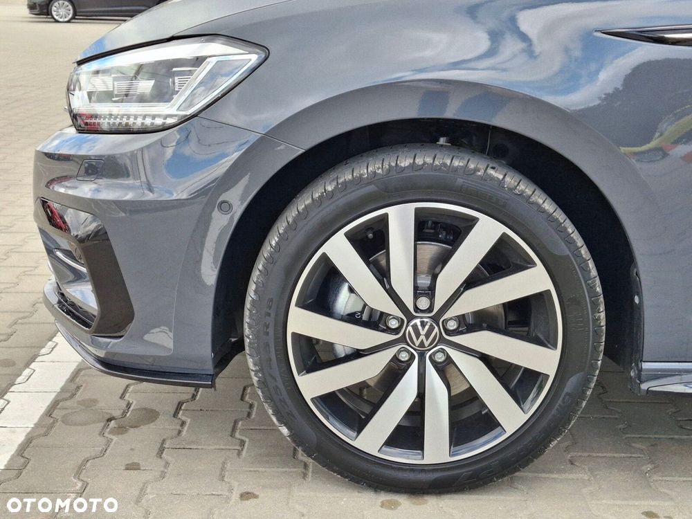 Volkswagen Touran 1.5 TSI EVO Highline DSG - 4