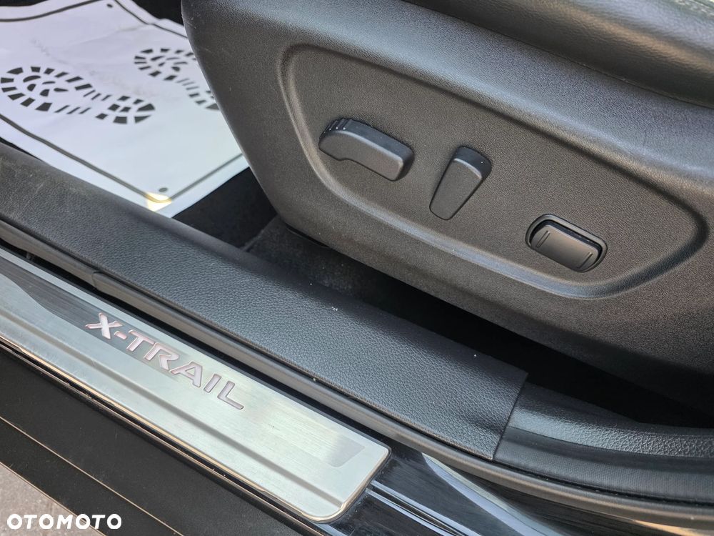 Nissan X-Trail 1.6 DIG-T Tekna - 20