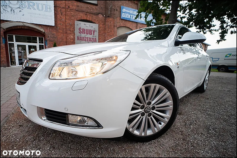Opel Insignia - 11
