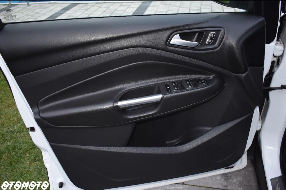 Ford Kuga 1.5 EcoBoost FWD Titanium ASS - 22