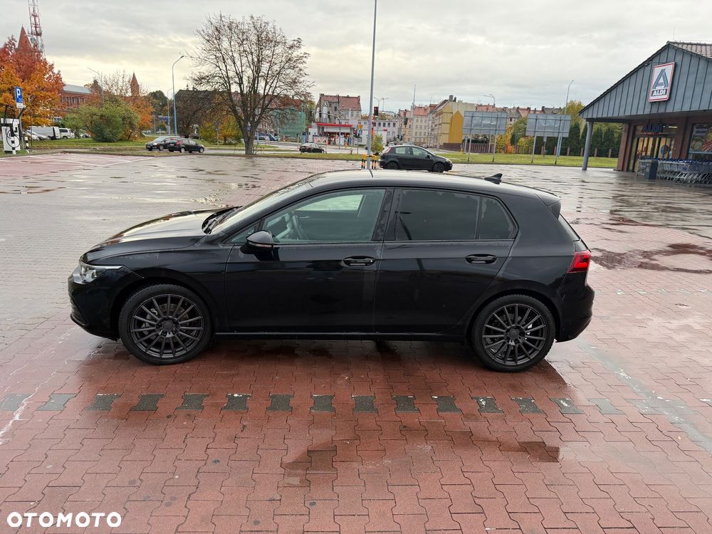 Volkswagen Golf - 4