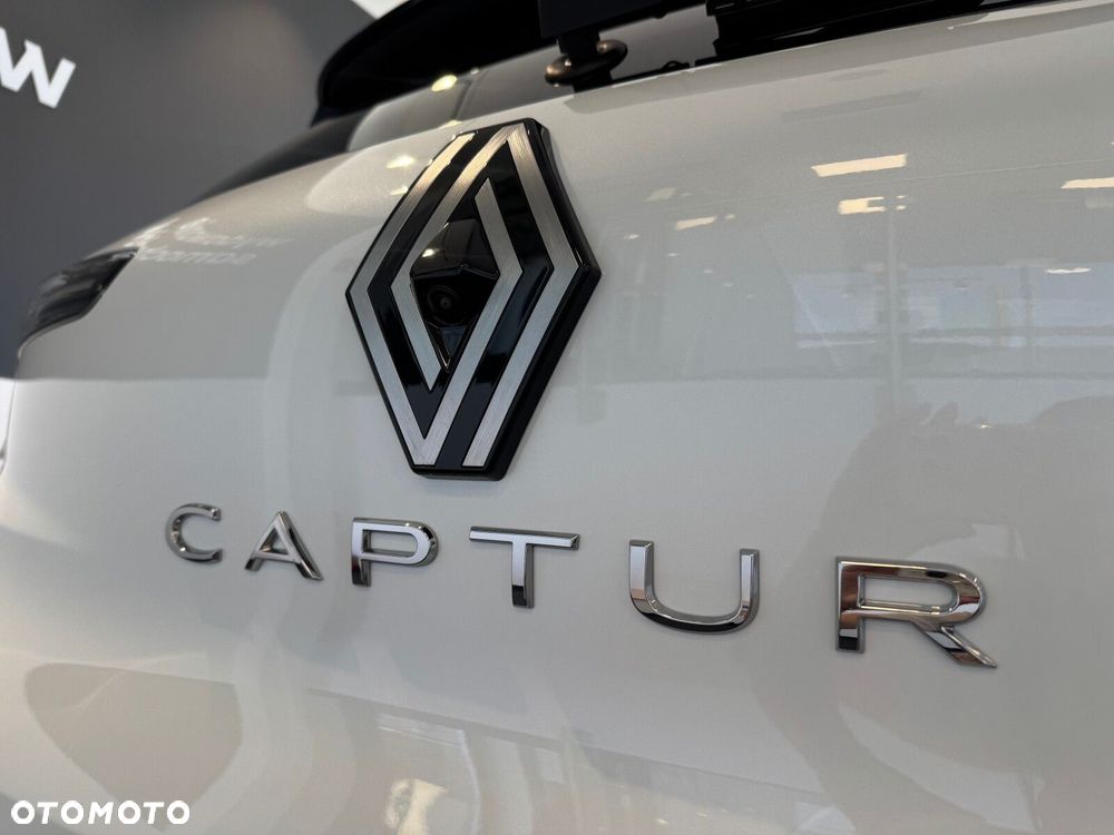 Renault Captur 1.3 TCe mHEV Techno EDC - 23