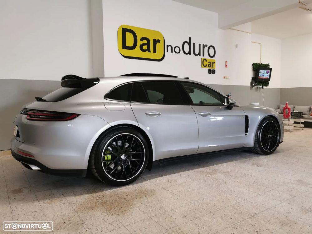Porsche Panamera Sport Turismo 4 E-Hybrid Platinum Edition - 4