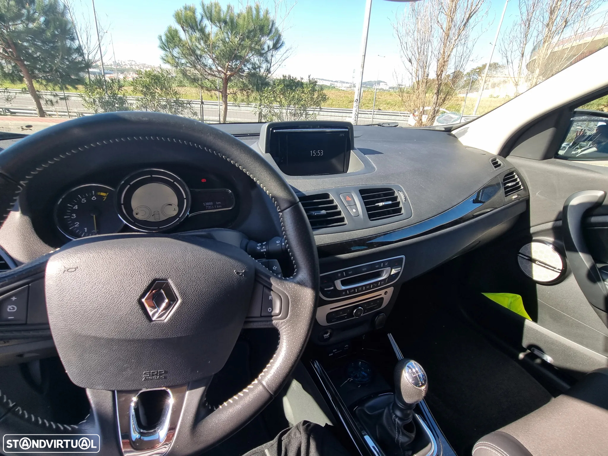 Renault Mégane Sport Tourer - 16