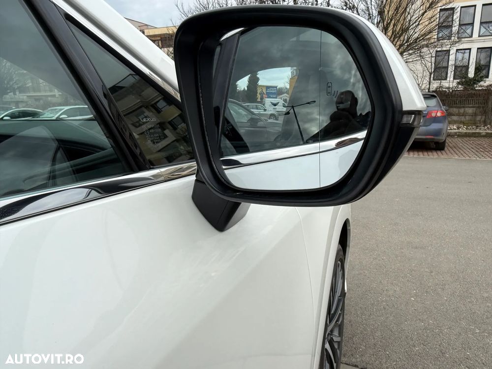 Lexus Seria RX 450h+ E-Four PHEV Executive - 7