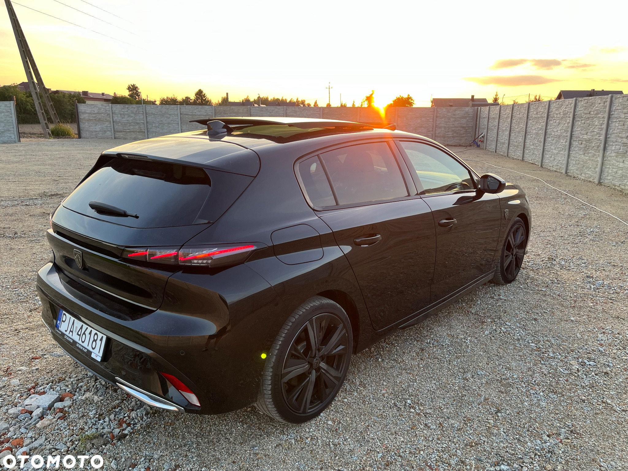 Peugeot 308 Plug-In Hybrid 225 e-EAT8 GT - 7
