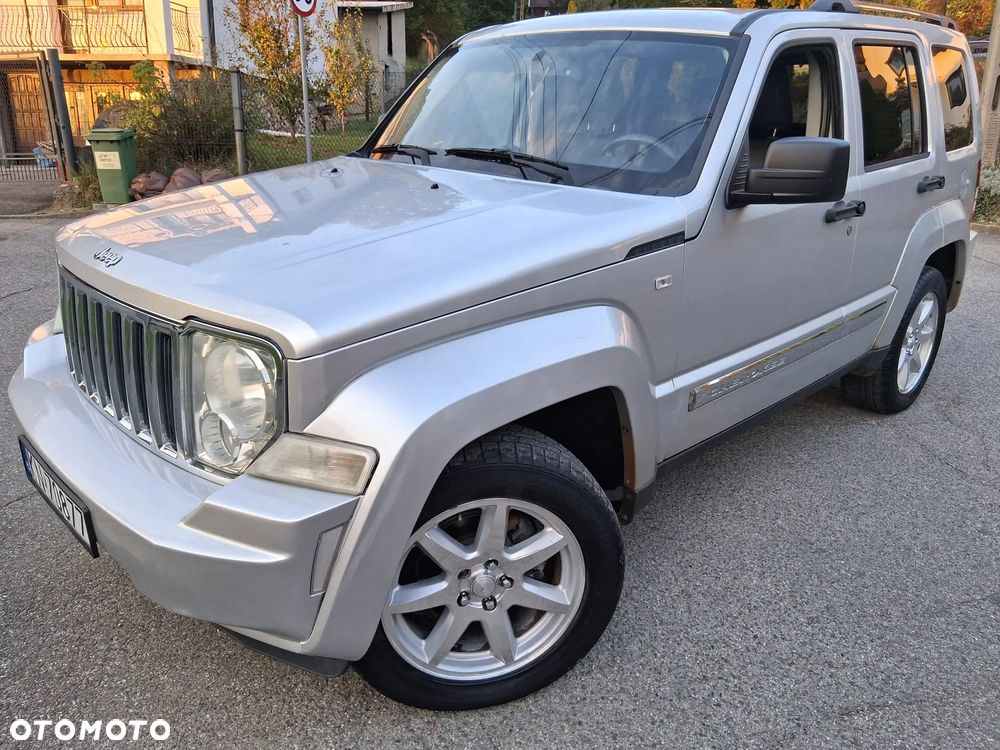 Jeep Cherokee - 3