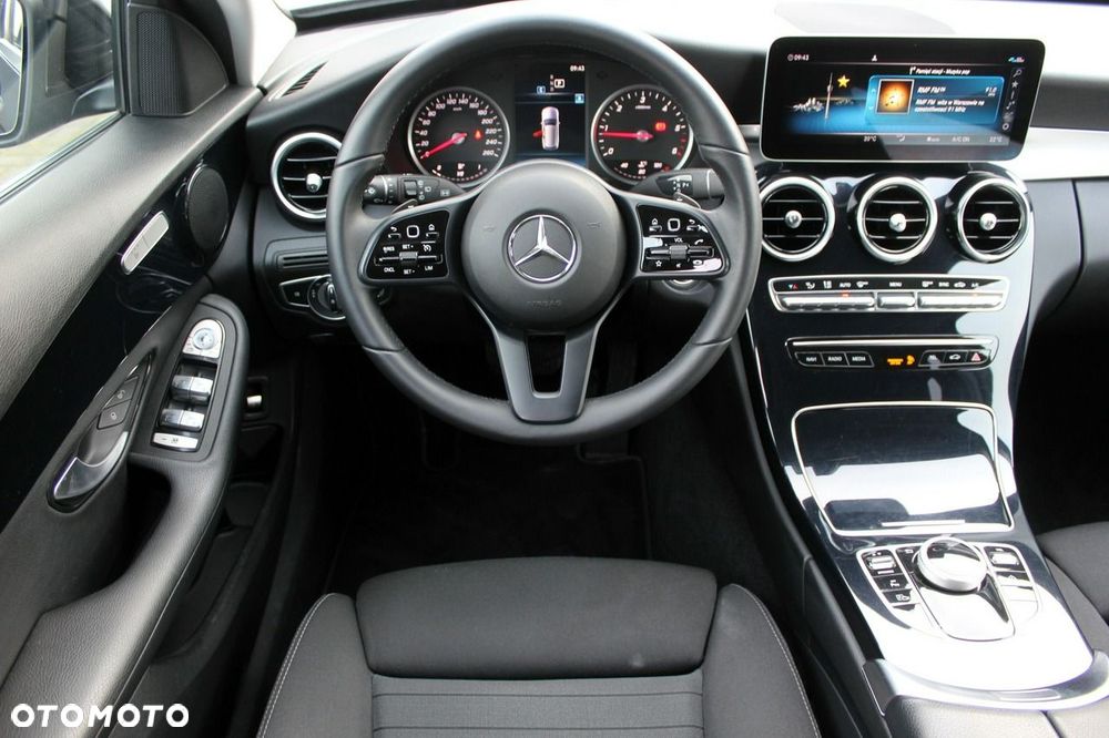 Mercedes-Benz Klasa C 200 d 9G-TRONIC Exclusive - 11