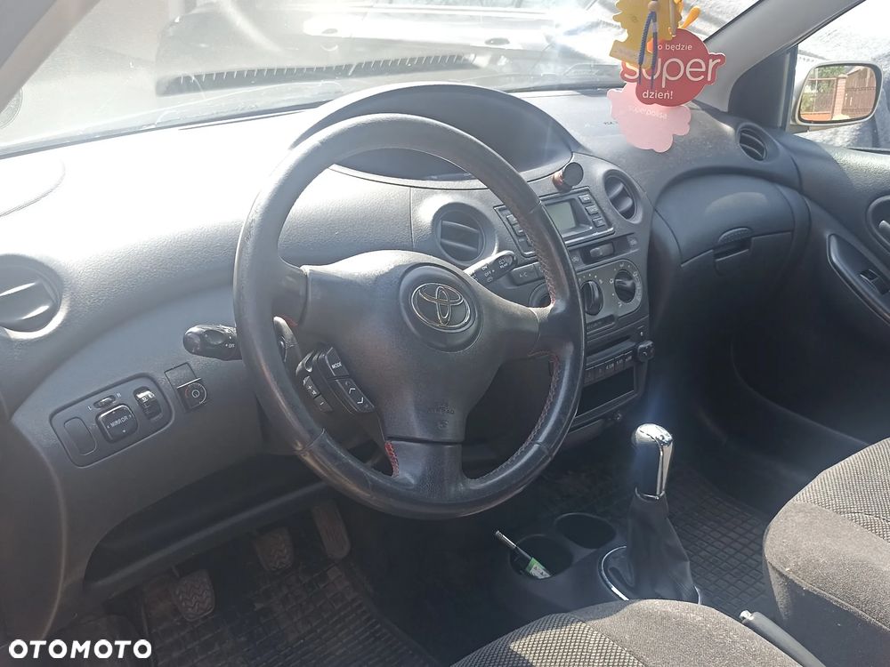 Toyota Yaris 1.3 VVT-i Cool - 6