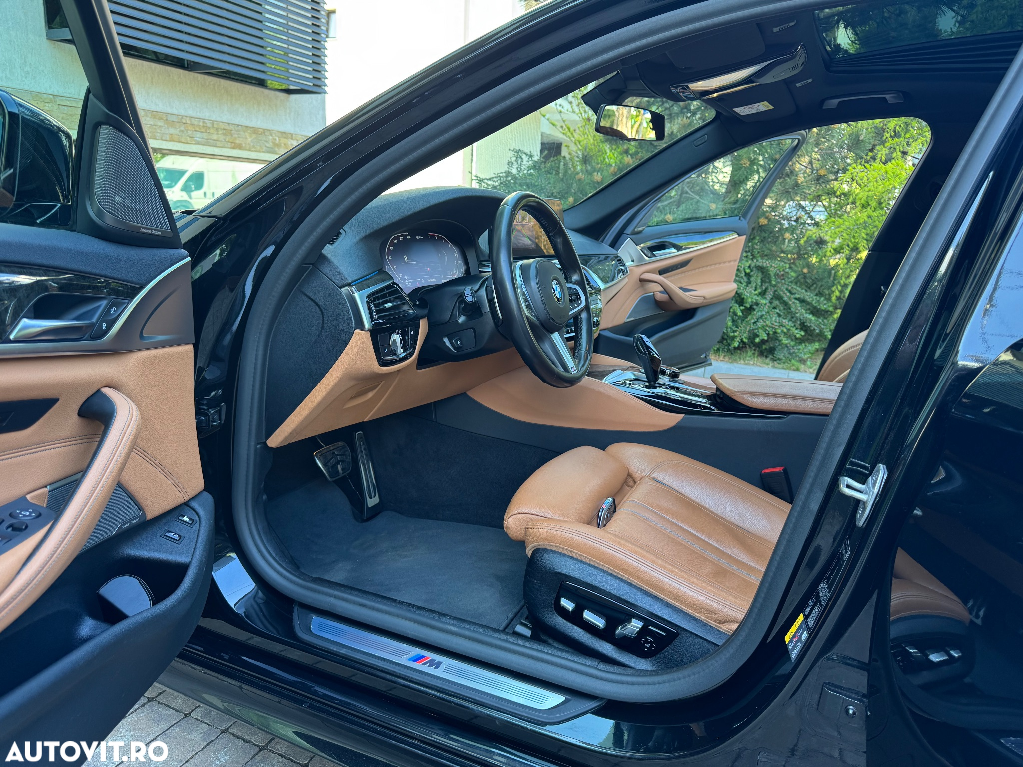 BMW Seria 5 530e AT PHEV - 24