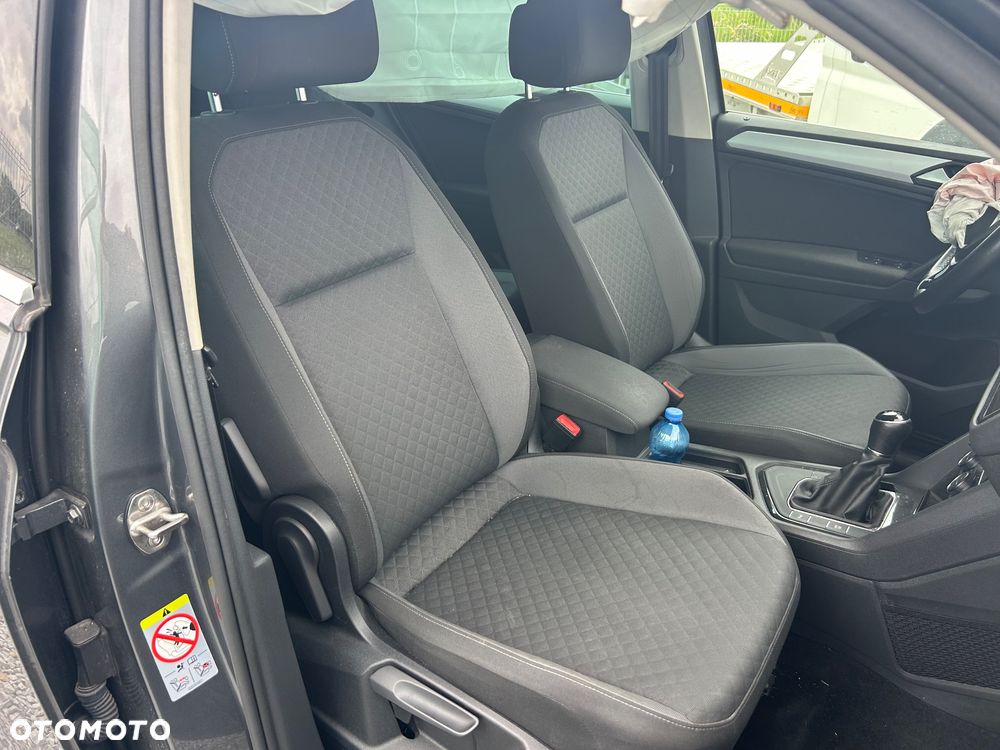 Volkswagen Tiguan 1.5 TSI ACT OPF Comfortline - 14