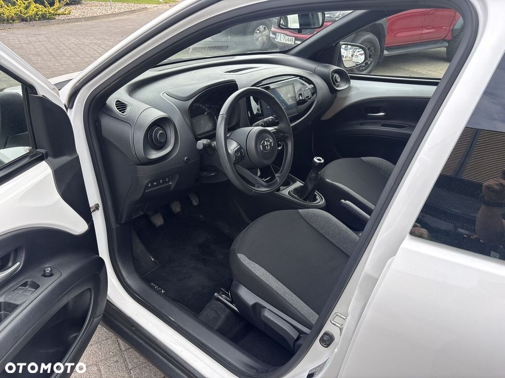 Toyota Aygo X - 18