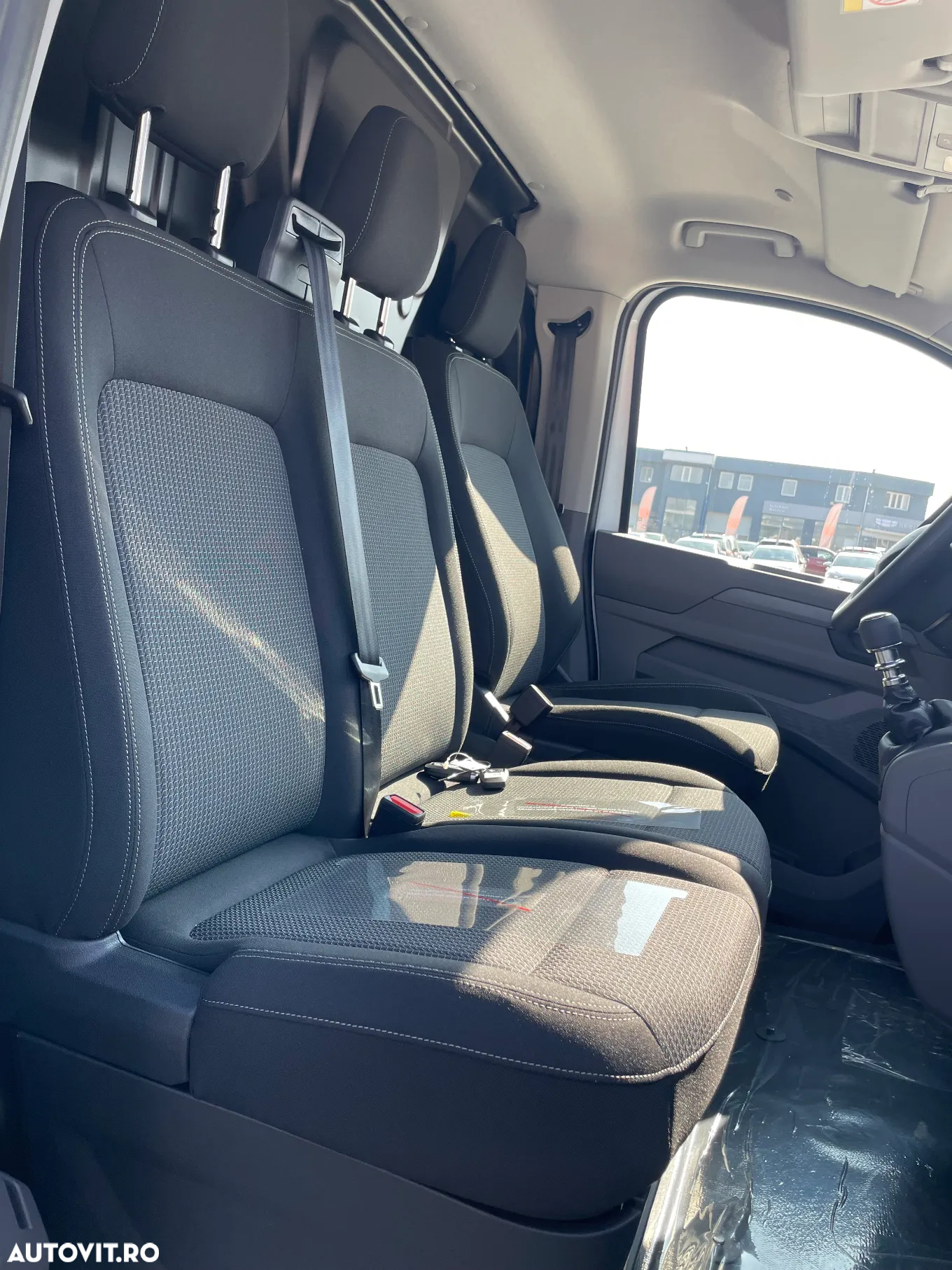 Volkswagen Transporter - 18