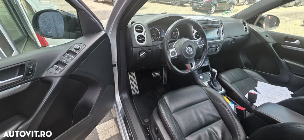 Volkswagen Tiguan - 13