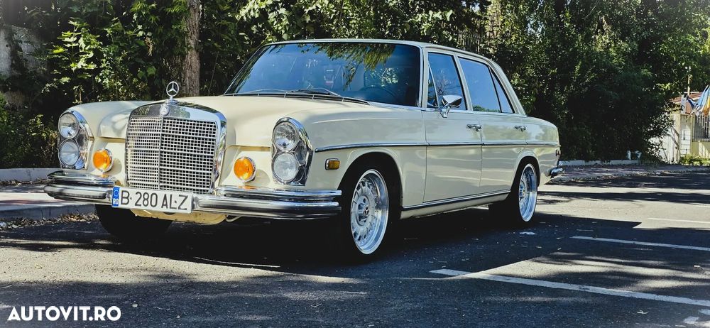 Mercedes-Benz W108 - 1
