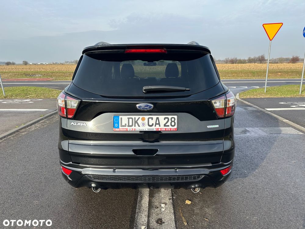 Ford Kuga 1.5 EcoBoost 2x4 ST-Line - 22