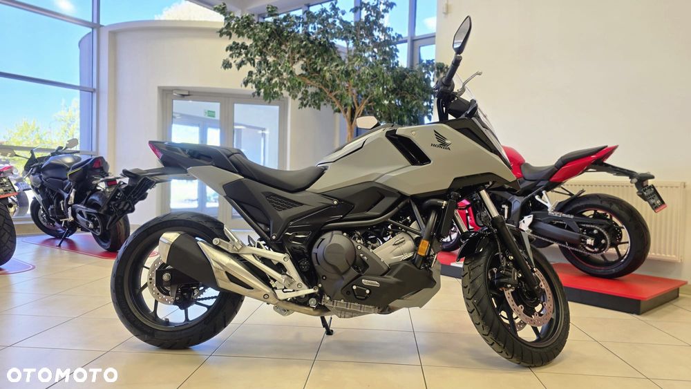 Honda NC - 2