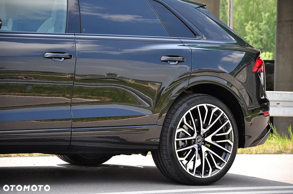 Audi Q8 SUV TFSI quattro 250 kW tiptronic S line business - 12