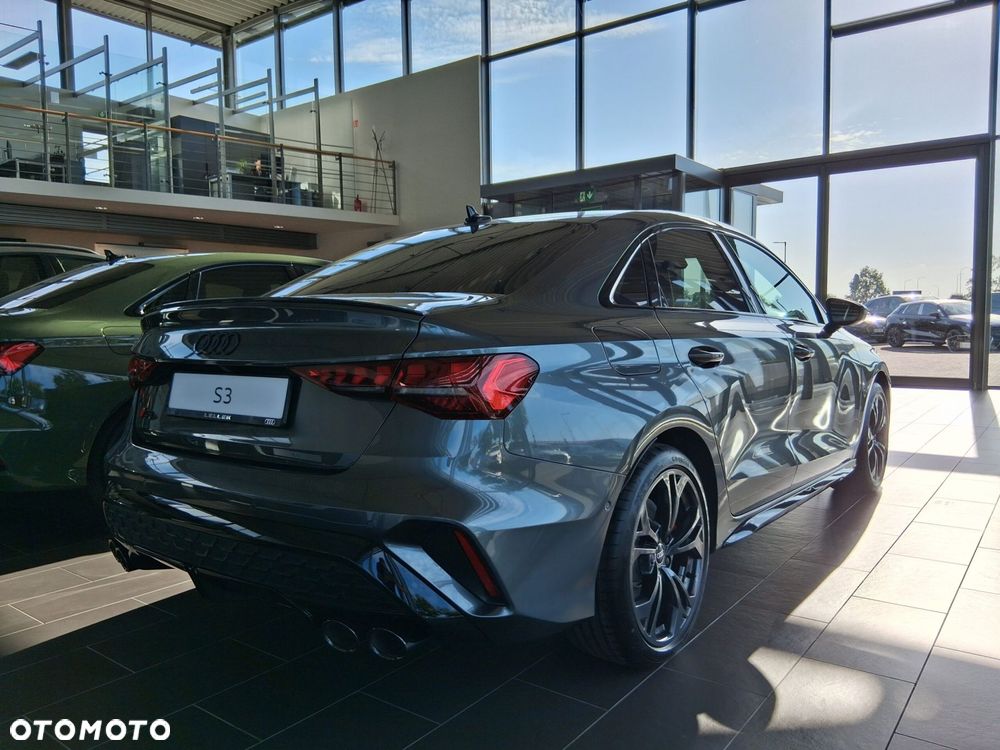 Audi S3 Limousine - 4