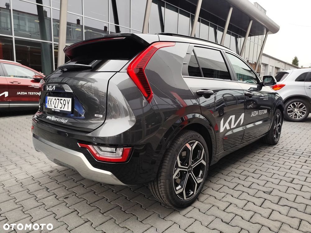 Kia Niro 1.6 GDI Hybrid Business Line - 11