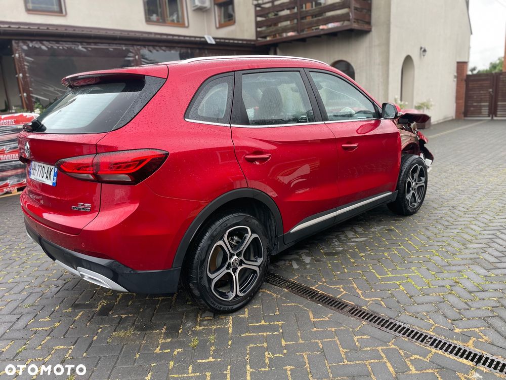MG ZS Hybrid+ Luxury - 2