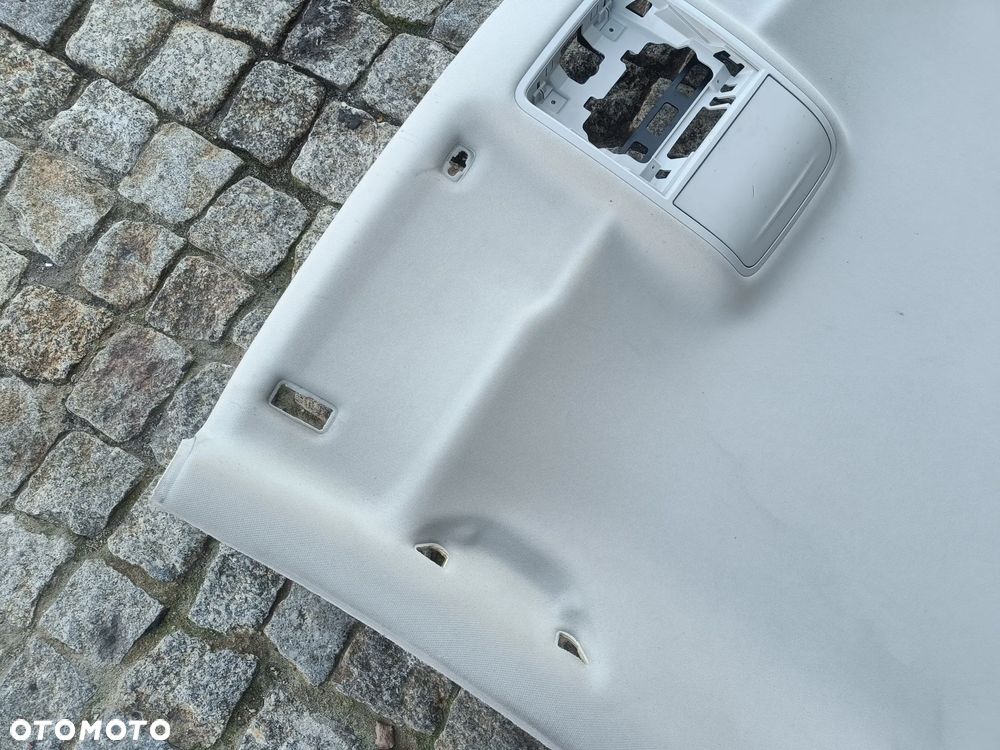 Podsufitka Skoda Octavia 3 III HB hatchback Sufit 5E5867501G - 2